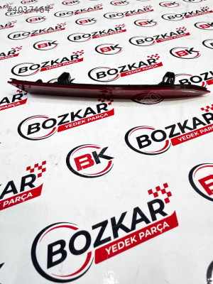 Passat b8 arka tampon reflektörü sıfır 3g0945106a 105a