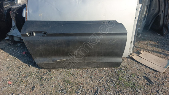 2019 FORD MUSTANG SAĞ ÖN KAPI ÇIKMA ORJİNAL