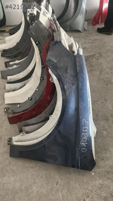 Audi A3 SEDAN SOL ÖN ÇAMURLUK 13-19