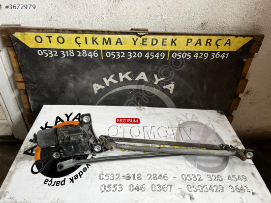 0390241924 Volvo C70 Silecek Motoru Orjinal Çıkma