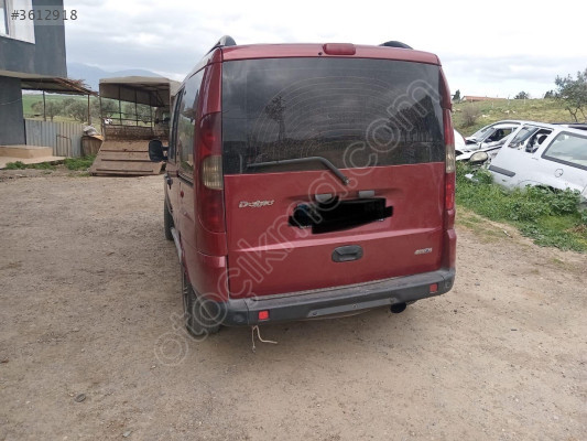Fiat Doblo2 sürgülü tek açılır bagaj kapağı düz 1.9 dizel motor