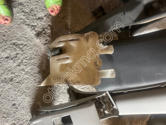 Nissan micra su fiskiye bidonu motoru