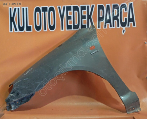 toyota yaris sol çamurluk