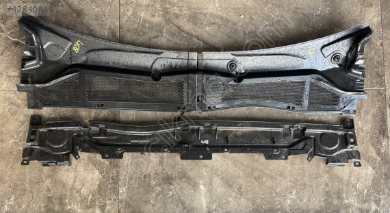 PEUGEOT 408 ÖN CAM IZGARASI EGE OTOMOTİV BURSA