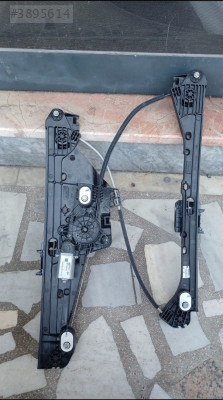 Peugeot 3008 sağ ön cam krikosu Orjinal 9839846080