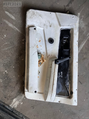 Lada Samara sağ ön kapı döşemesi