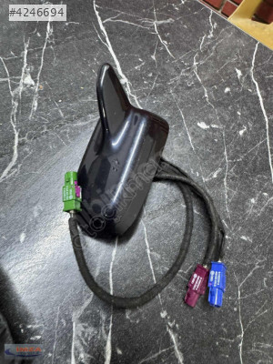 AUDİ Q5-Q7 ANTEN 2009-2017 ORİJİNAL 8R0035503G