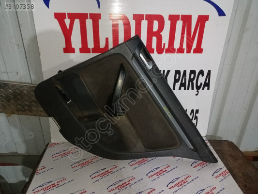 VOLKSWAGEN JETTA PASSAT SAĞ ARKA KAPI DÖŞEMESİ