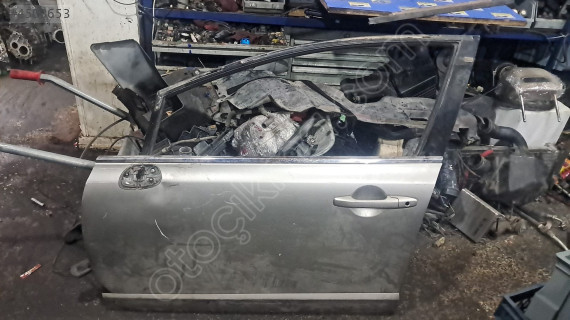 HONDA CİVİC FD6 SOL ÖN KAPİ