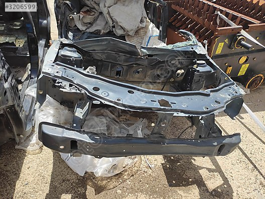 DACİA DUSTER ÖN ŞASİ PODYE KUPA