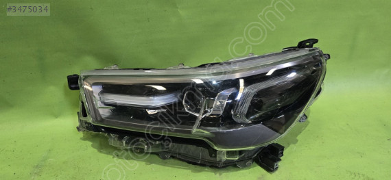 2022- 2023 Toyota Hilux sol ön far full led çıkma