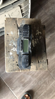 ÇIKMA SEAT LEON KLİMA KONTROL PANELİ