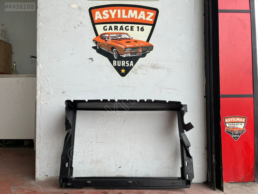 EGEA ÖN RADYATÖR ÇERÇEVESİ SIFIR ORJİNAL