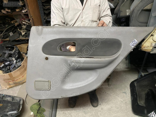 RENAULT CLİO SYMBOL SAĞ ARKA KAPI DÖŞEMESİ 3.ÜRÜN 00-08 MODEL