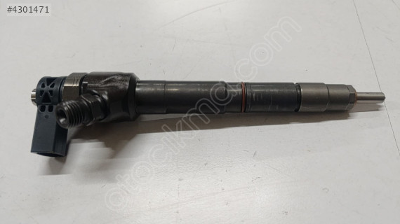 04L130277E AUDI SEAT SKODA VW 2.0 TDI 0455110475 ENJEKTÖR