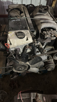 MERCEDES W124 4 E SERİSİ OM606 SANDIK MOTOR