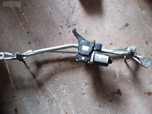 BMW G30 SİLECEK MOTORU VE MEKANİZMASI