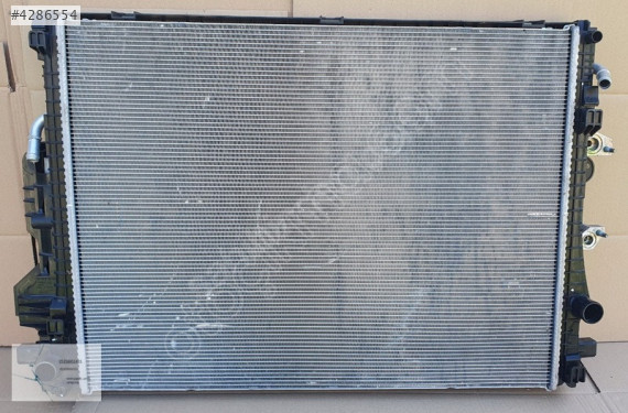 VOLVO XC90 SU RADYATÖRÜ 31684238