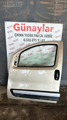 FİAT FİORİNO SOL ÖN KAPI