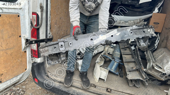 FORD FİESTA ÖN TAMPON DEMİRİ ORJİNAL ÇIKMA