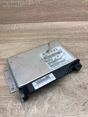 Audi A4 VW Passat Şanzıman Beyni / 8D0927156BR / 0260002440