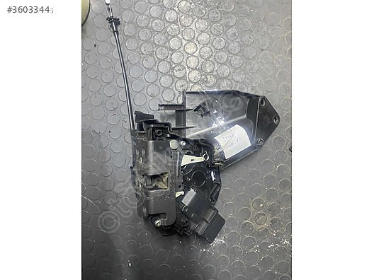 RANGE ROVER SPORT SOL ÖN KİLİT