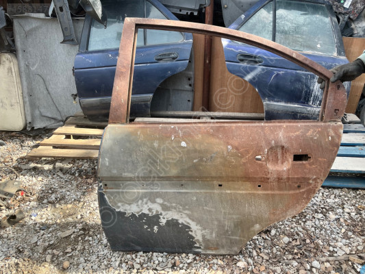 Hyundai era sol arka kapı