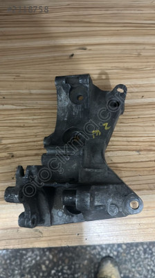 RENAULT MEGANE 2 KLİMA ŞARJ BAĞLANTI AYAĞI