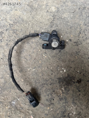 Volvo s80 xc60 2.4d5 çıkma krank sensörü