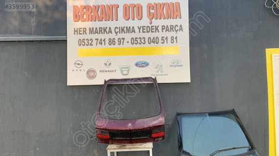 Renault Laguna1 Modeli İçin Çıkma Bagaj Kapağı