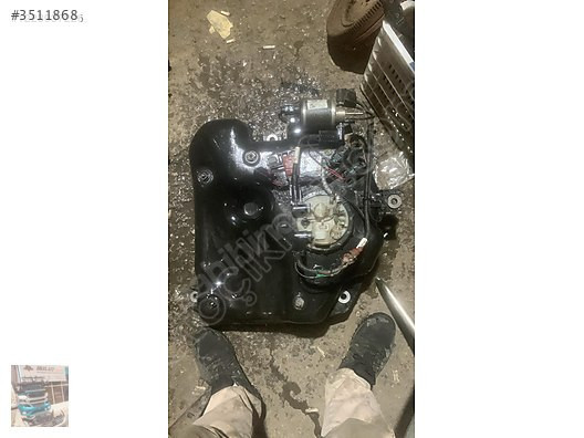 Audi Q5 su haznesi ve mekanizması çıkma orijinal