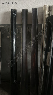 BMW E90 SAĞ SOL MARŞBİYEL PLASTİĞİ MG OTO