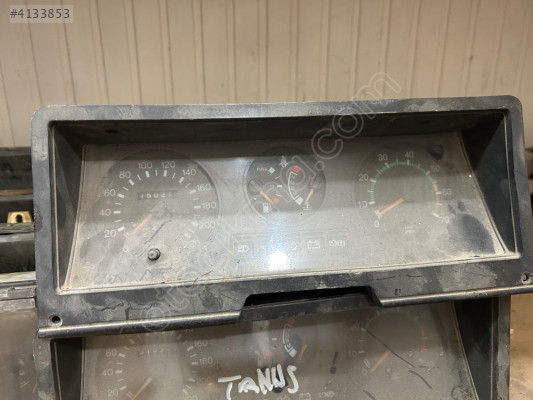 Ford taunus gösterge paneli