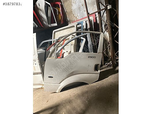 HYUNDAI H100 Modeli İçin Sol Ön Kapı Çıkma Parçası