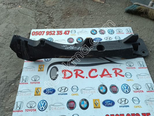RENAULT CLİO 3 ÇAMURLUK BRAKETİ ÇIKMA PARÇA