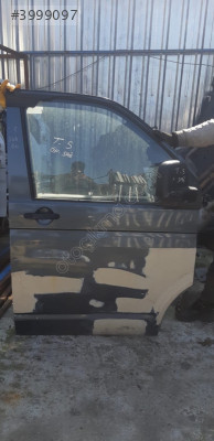 VOLKSWAGEN TRANSPORTER T5 SAĞ ÖN KAPI ÇIKMA ORJİNAL
