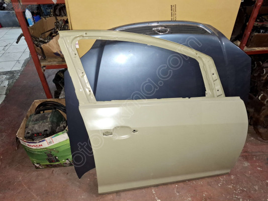 ÖZMEN OPEL ASTRA J SAĞ ÖN KAPI