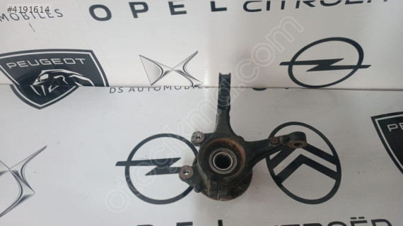 OPEL MOKKA B CROSSLAND CİTROEN C4 X SAĞ ÖN TAŞIYICI 9826532380