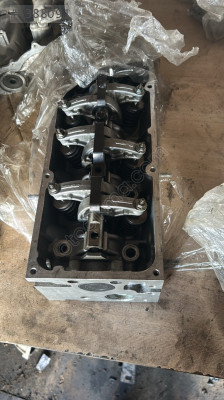 Kangoo 1.4 benzinli silindir kapağı