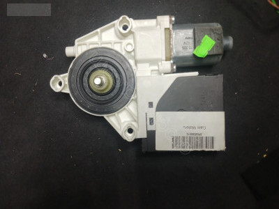 8P0959801Q A3 Cam Motoru