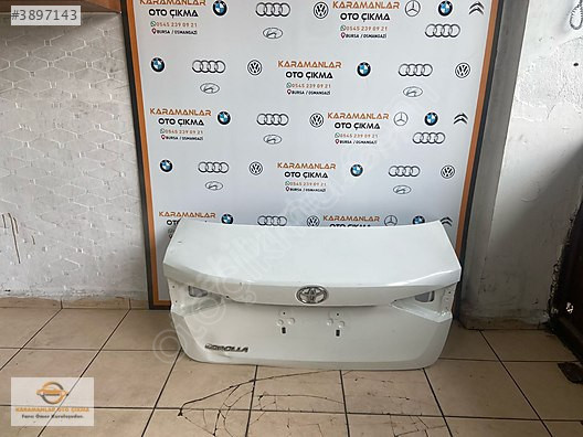 COROLLA BAGAJ KAPAĞI ORJİNAL BEYAZ (GÖÇÜKLÜK)