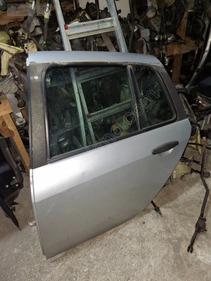 Renault symbol sol arka kapı
