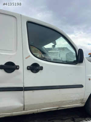 Fiat Doblo İçin Sağ Ön Kapı - Oto Çıkma Parçalar