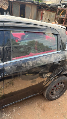 Fiat punto sol arka kapı çıkma dolu hatasız tüm parçalar mev