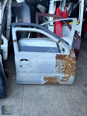 OTO CEM'DEN ÇIKMA RENAULT CLİO SYMBOL SAĞ ÖN KAPI