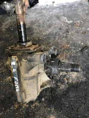 Ford Transit 2.4 1982-1992 Direksiyon Kutusu