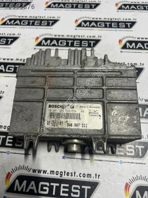 Volkswagen Passat1.8 Motor Beyni 0261203593 3A0907311