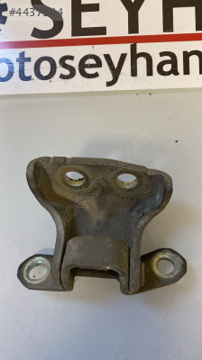 nissan primera 2007 sağ ön kapı alt menteşesi