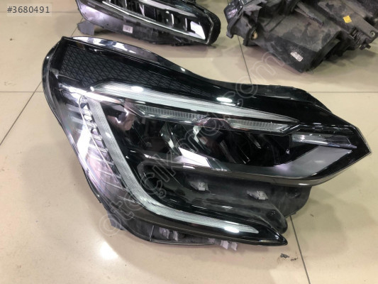 RENAULT CAPTUR 2 SAĞ ÖN FAR 260104900R