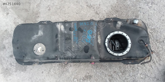 suzuki swift 2008 1.3 4x4 çıkma orjinal yakıt deposu (son fiyat)